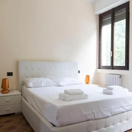 Apartment Youhosty - Marche 31 A Milan